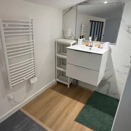 Petite Maison De Avec Mezzanine Semesterbostad